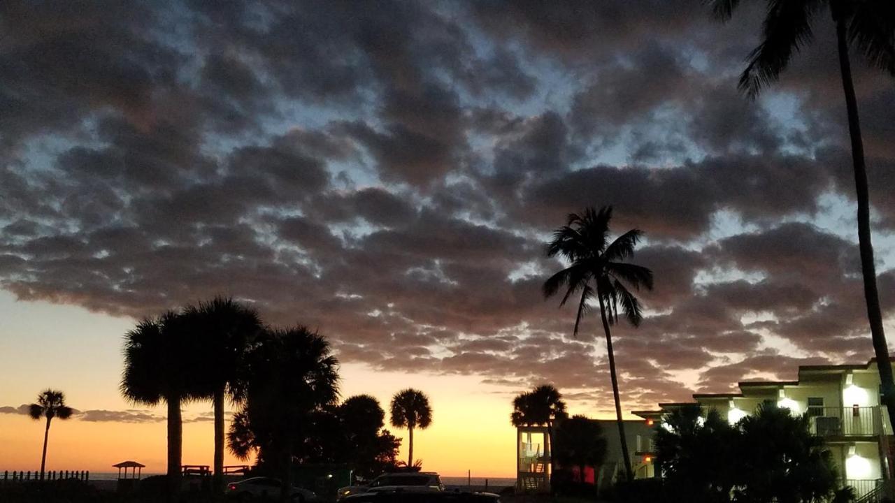 Carousel Beach Inn Fort Myers Beach Kültér fotó