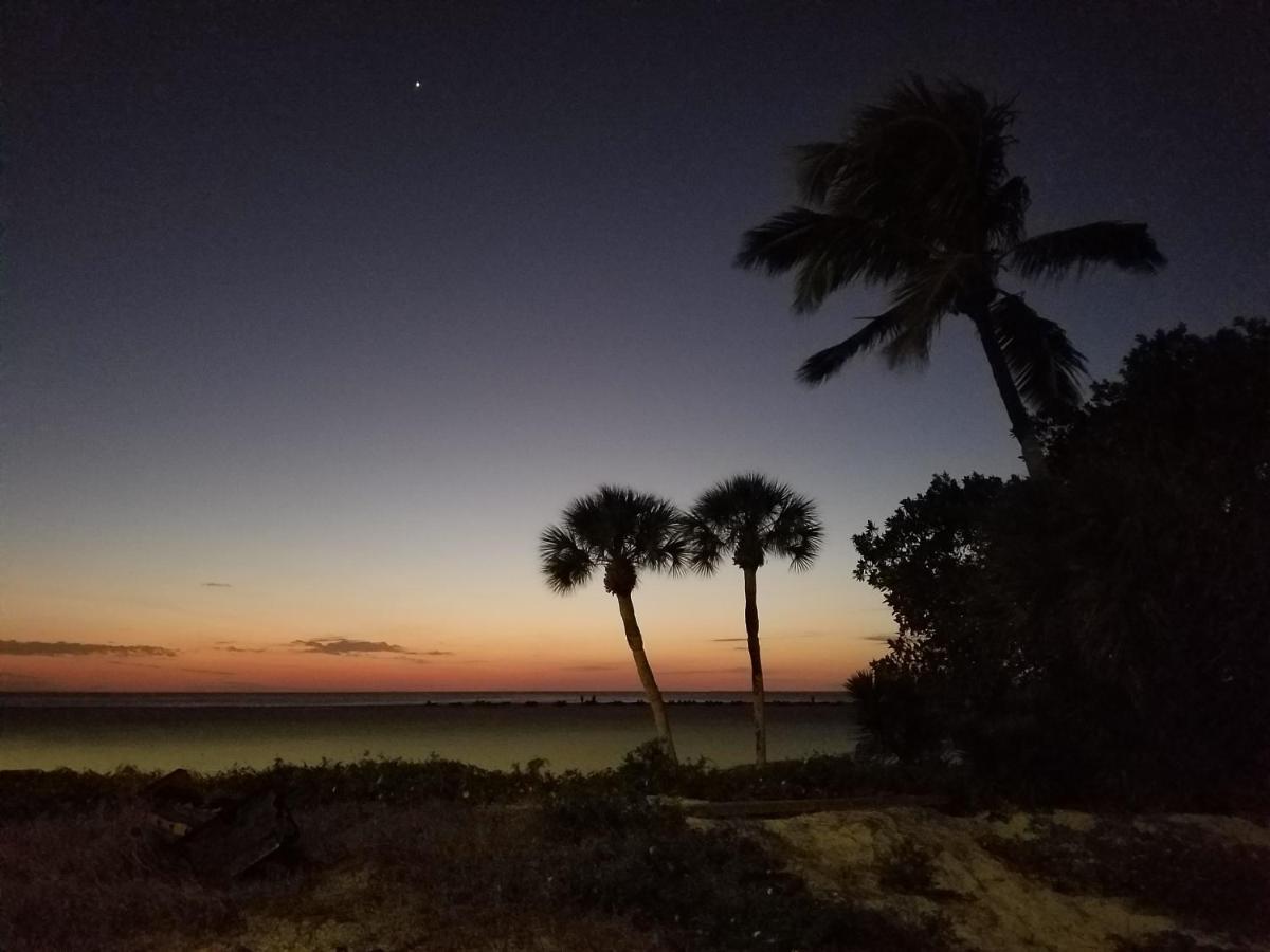 Carousel Beach Inn Fort Myers Beach Kültér fotó