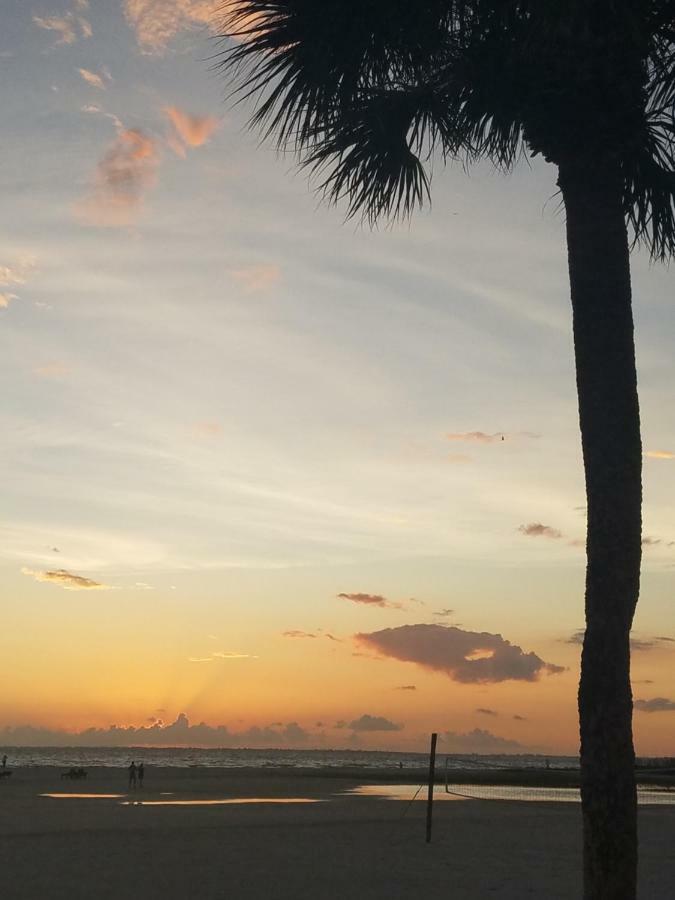 Carousel Beach Inn Fort Myers Beach Kültér fotó