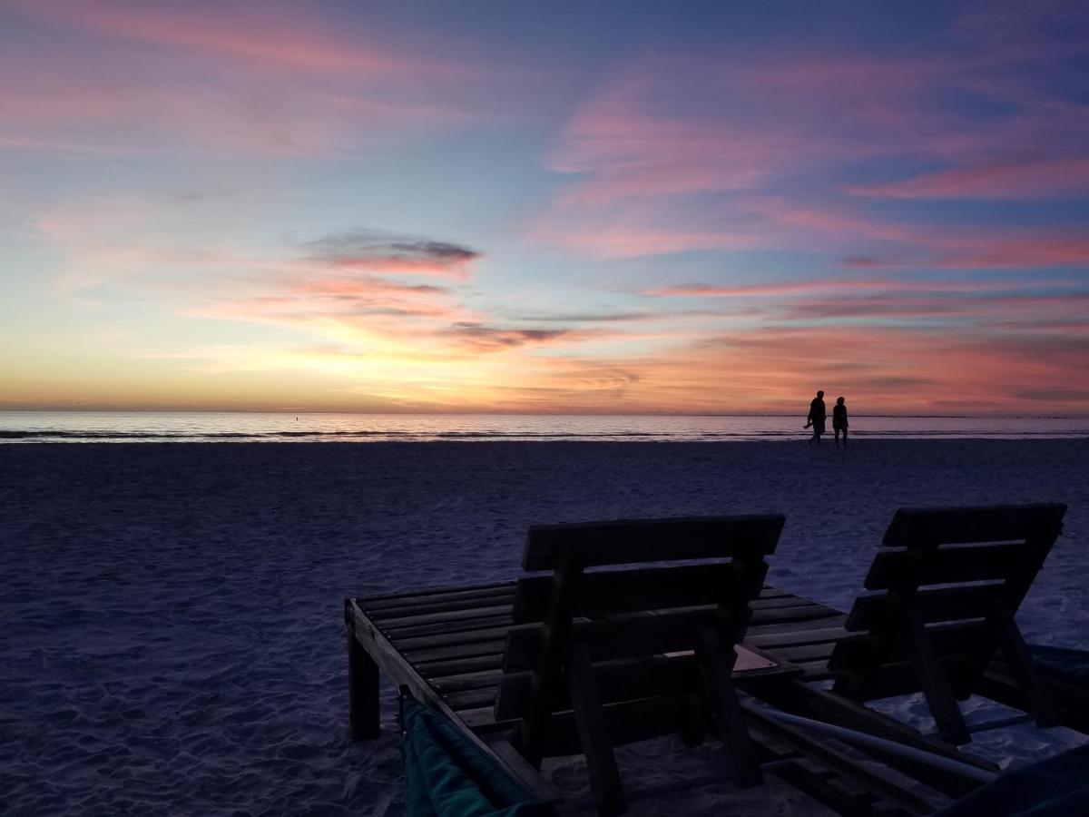 Carousel Beach Inn Fort Myers Beach Kültér fotó